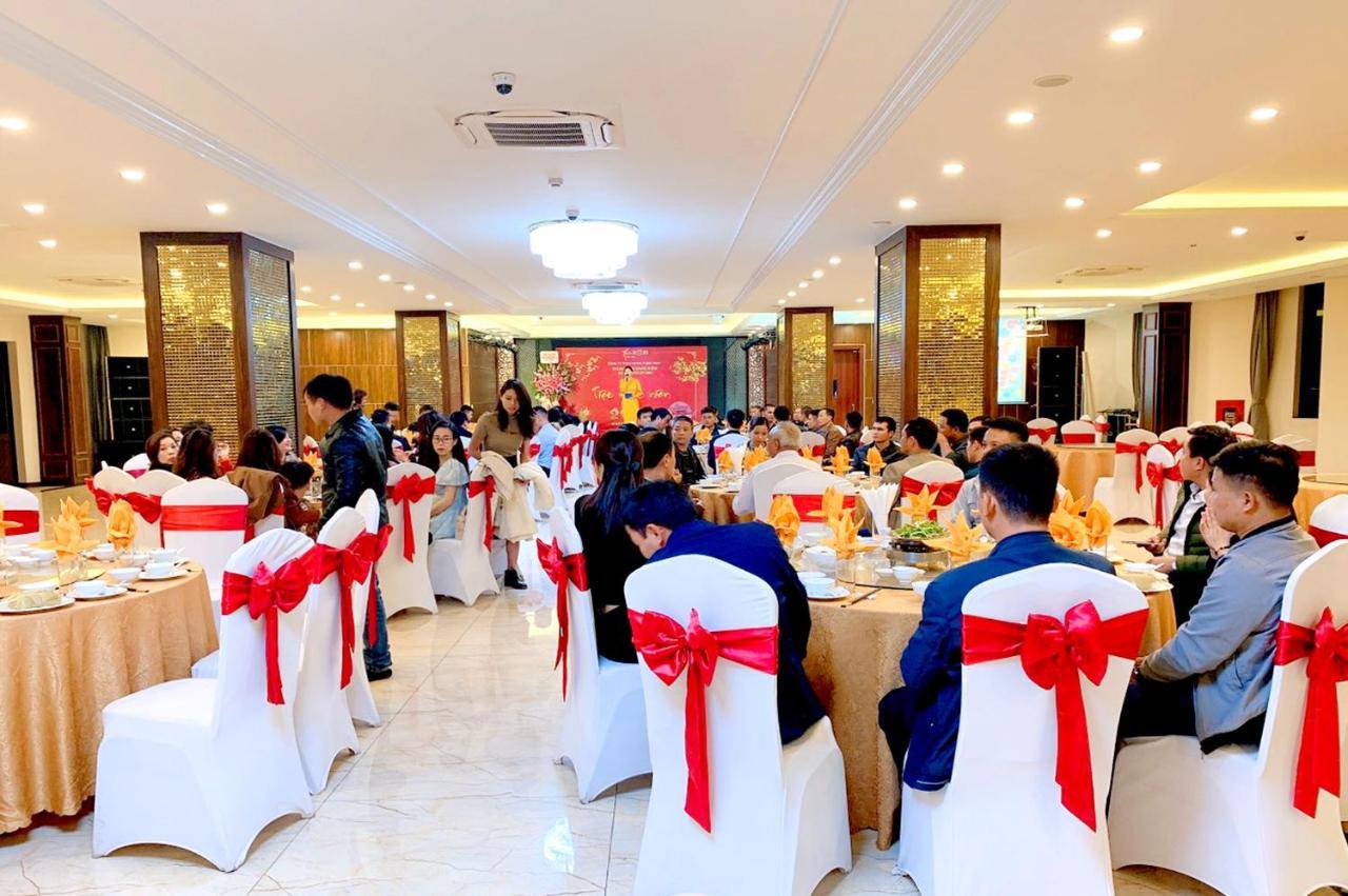 Thong Do Hotel Vinh Esterno foto