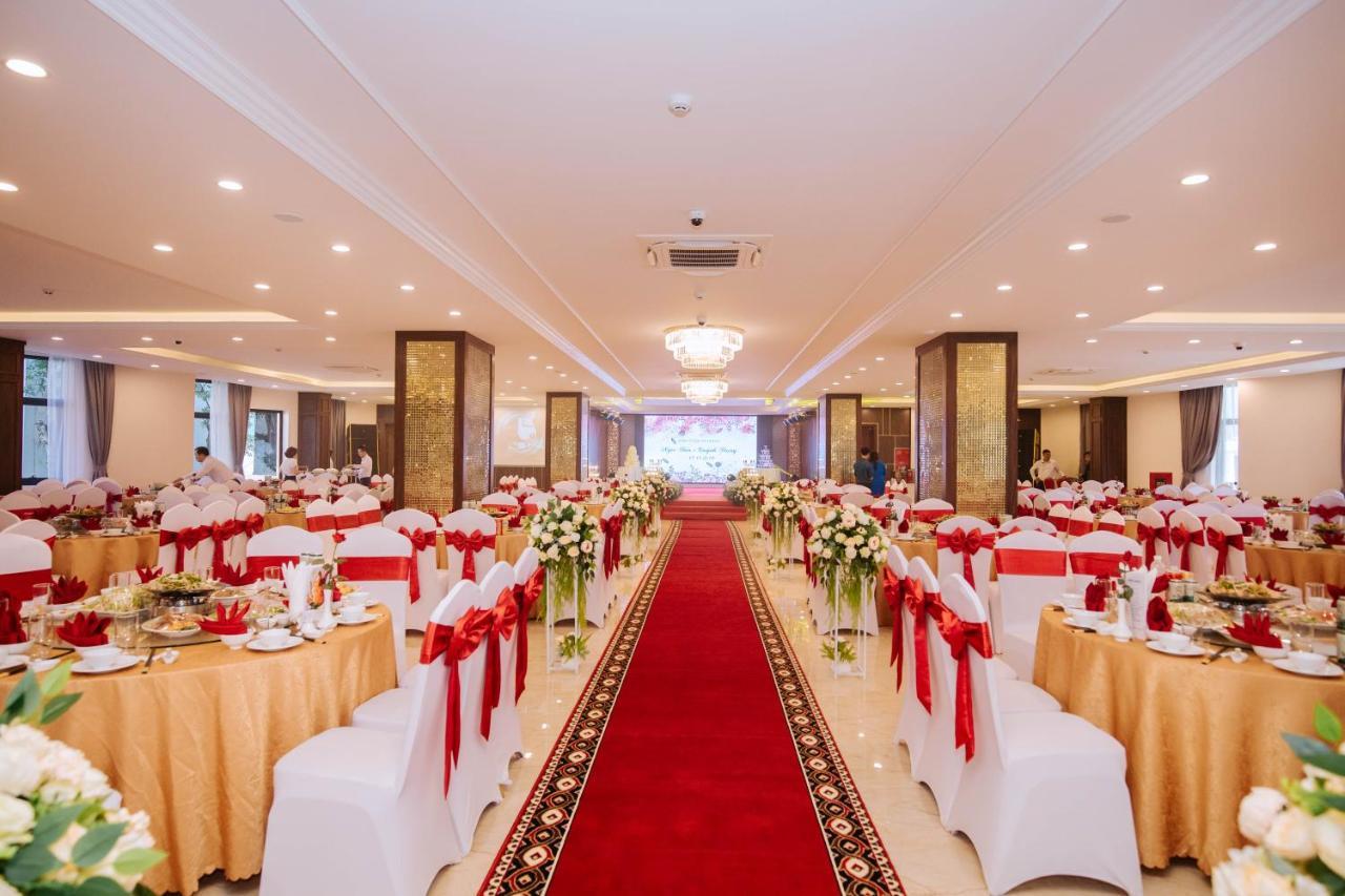 Thong Do Hotel Vinh Esterno foto